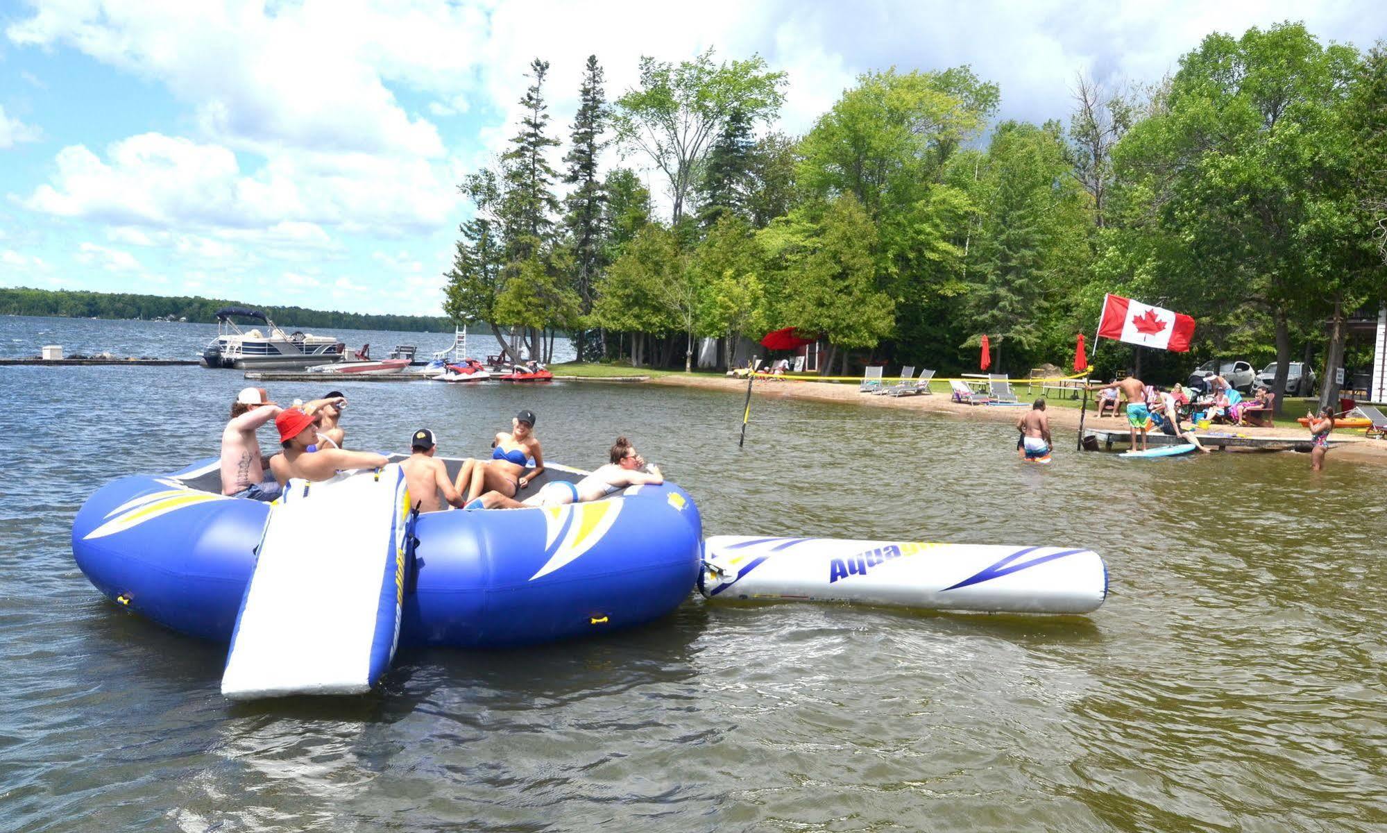 Balsam Resort Fenelon Falls Exterior photo